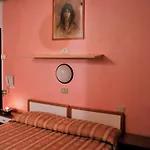 Midi Hotel *
